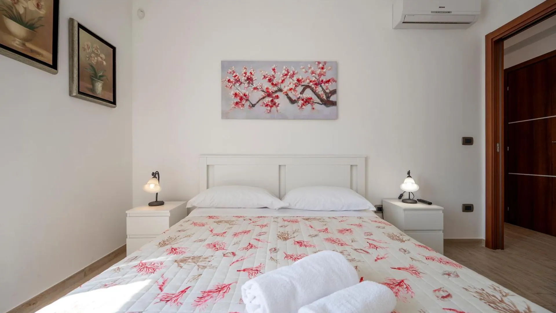 Hybla Sea Apartment - Siciliavacanza Avola